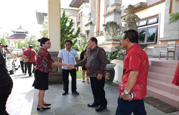 Kunjungan Kerja Bupati Kepulauan Siau Tagulandang Biaro