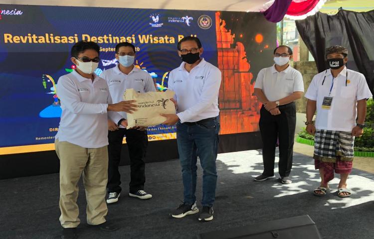 SERAH TERIMA DUKUNGAN REVITALISASI TOILET  DALAM RANGKA REVITALISASI DESTINASI WISATA PROPINSI BALI KAMIS, 24 SEPTEMBER 2020
