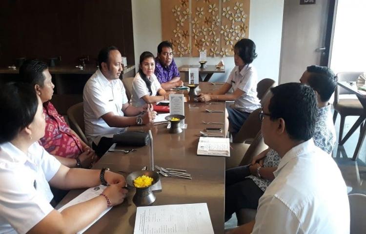 Kamis (15/08) Tim Dewan Pengupahan Kabupaten Badung melaksanakan monitoring upah di perusahaan-perusahaan yang ada di wilayah Kabupaten Badung #disperinakerbadung