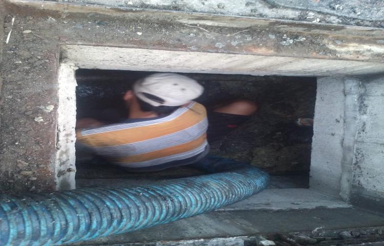 penyedotan diruas jlpasarseni jlbandara kecamatan kuta