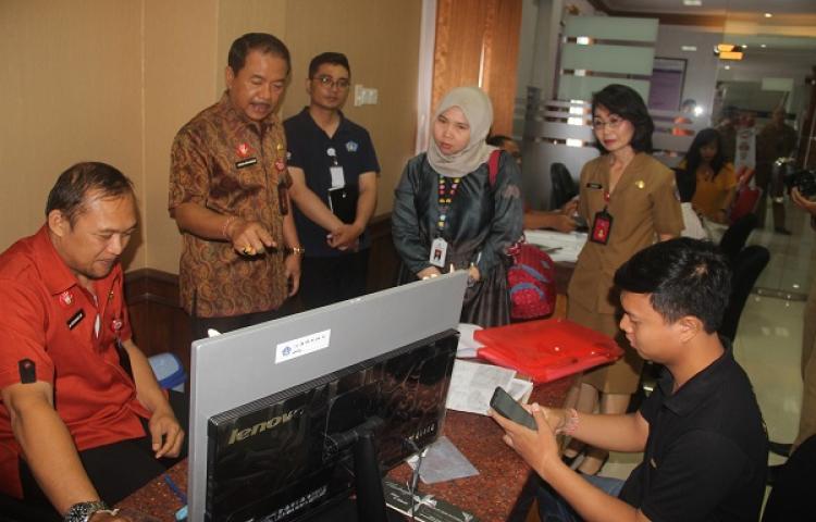 Penilaian Zona Integritas di DPMPTSP oleh Kemenpan RB