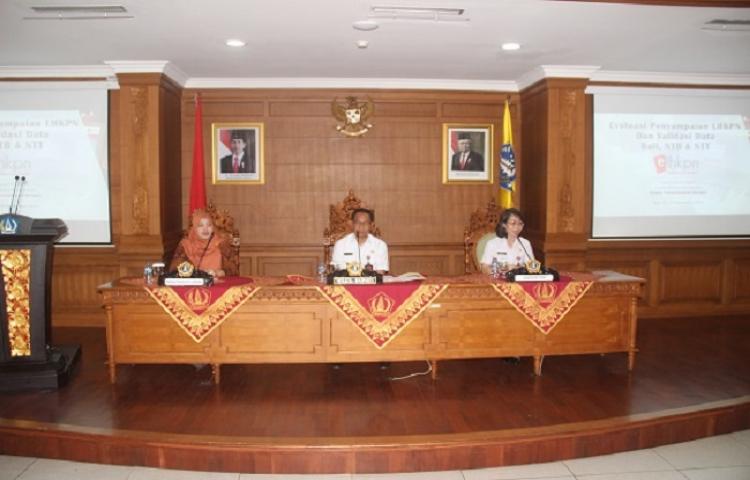 TINGKAT KEPATUHAN PENYAMPAIAN LHKPN DI BADUNG CAPAI 98,3%