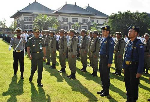 Apel Siaga Nataru di Badung Kapolri Ajak Masyarakat Jaga Kantibmas