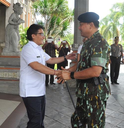 Bukti Sinergitas dan Kerjasama Pemkab Badung Dengan Kepolisian Kapolda Bali Berkunjung ke Puspem Badung  