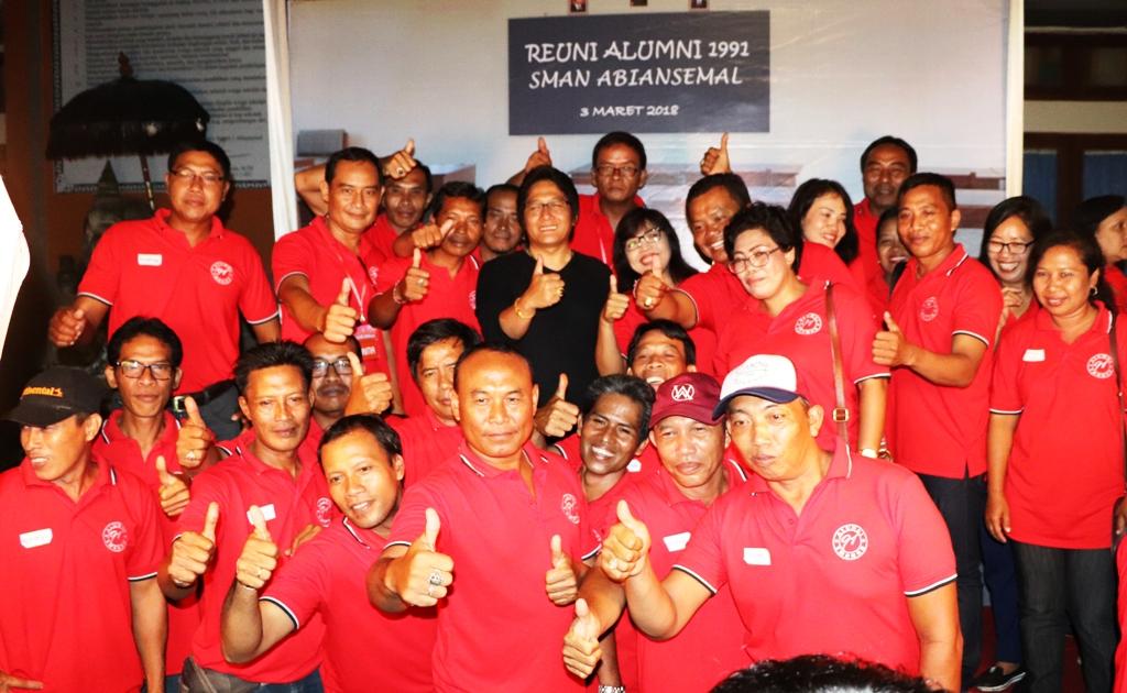 Bupati Giri Prasta Hadiri Reuni Temu Kangen Alumnus Angkatan 1991 