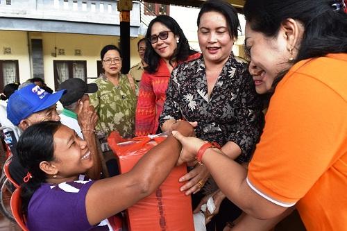 K3S Badung Kunjungi Warga Disabilitas di Kecamatan Abiansemal,  Perbekel Diminta Gencarkan Sosialisasi Ambulan Desa Bagi Warga