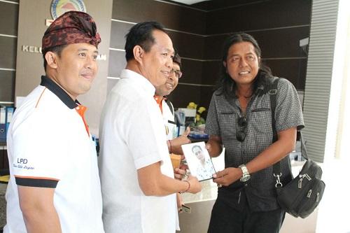 Pastikan Pelayanan Berjalan dengan baik - Wabup Suiasa Kunjungi Pelayanan Publik di Kuta