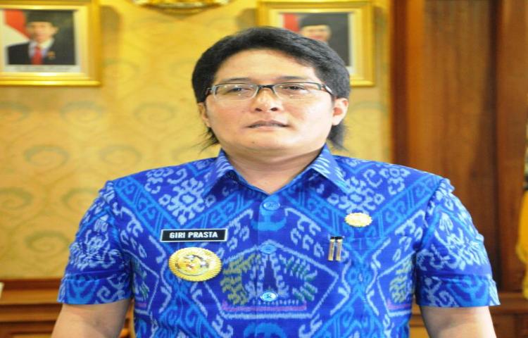 Penambangan Pasir Laut  Perparah Abrasi Pantai, Giri Prasta : Penambangan Pasir Harusnya Untuk Normalisasi dan Pelestarian Lingkungan