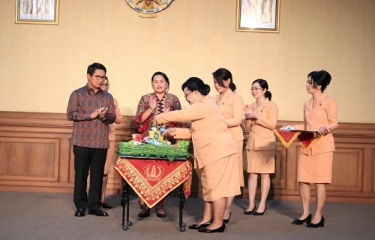 Puncak peringatan HUT DWP Kabupaten Badung ke-19