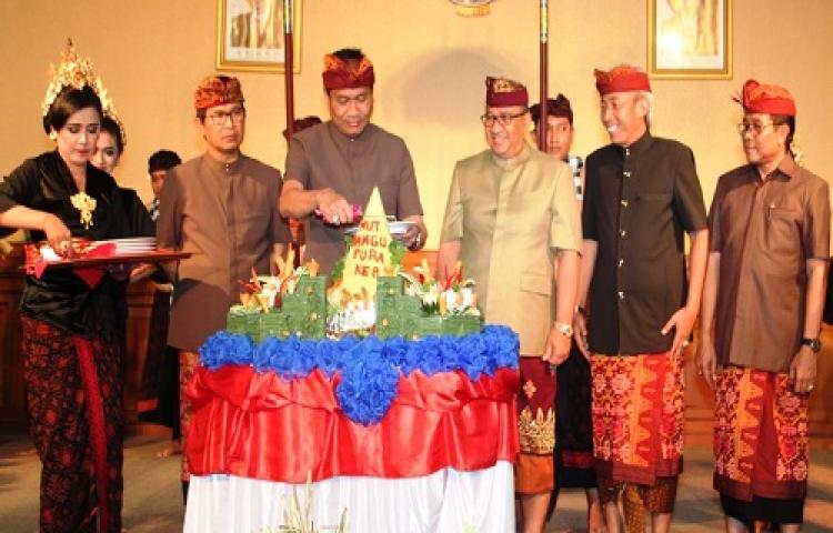 Puncak HUT Mangupura dan Penutupan FSB Badung, Indeks Kepuasan Masyarakat Badung Meraih Predikat Sangat Baik