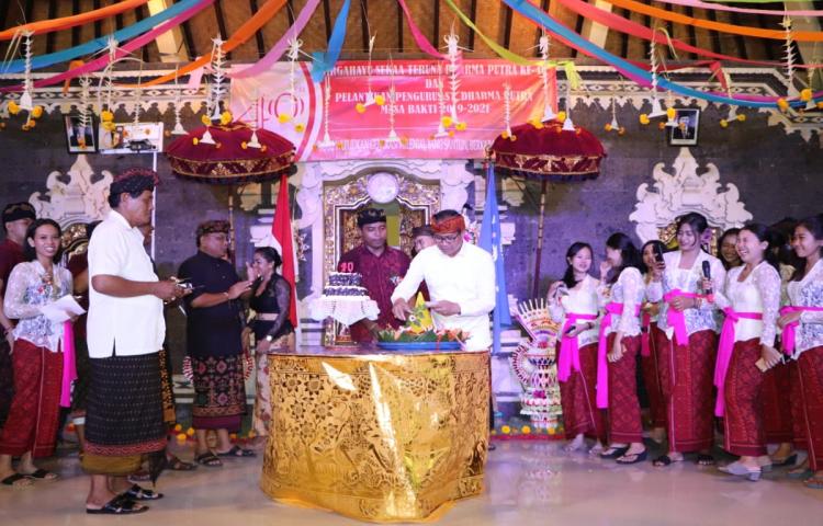 Wabup. Suiasa Hadiri HUT ST Dharma Putra Br. Gelagah Puwun  Ajak Generasi Muda Mengajegkan Adat, Tradisi, Seni dan Budaya serta Tri Hita Karana