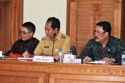 Wabup Sosialisasikan PTSL, Sertifikasi Tanah Badung Tuntas 2018