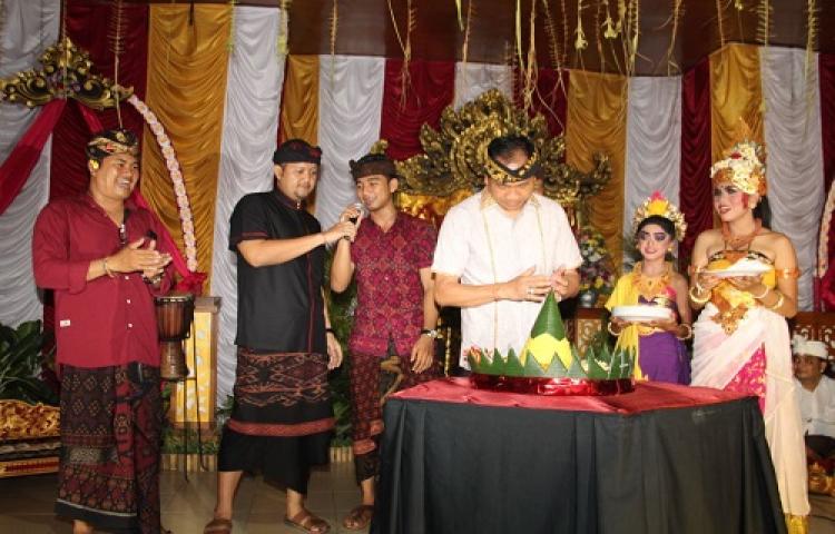Wakil Bupati Badung hadiri HUT ST Dwi Tura Br Anyar Kaja Kerobokan