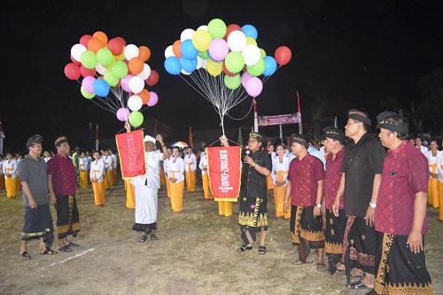  Bupati Giri Prasta Buka Porsenides Kekeran 