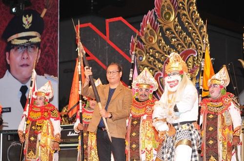  Wakil Bupati Badung Buka Pesta Rakyat HUT ke-9 Mangupura di Kuta Utara