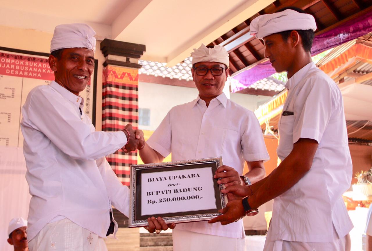 Wabup Suiasa Hadiri Karya Mamungkah di Banjar Busana Kaja Mengwi Ajak Warga Pererat Persatuan dan Kesatuan