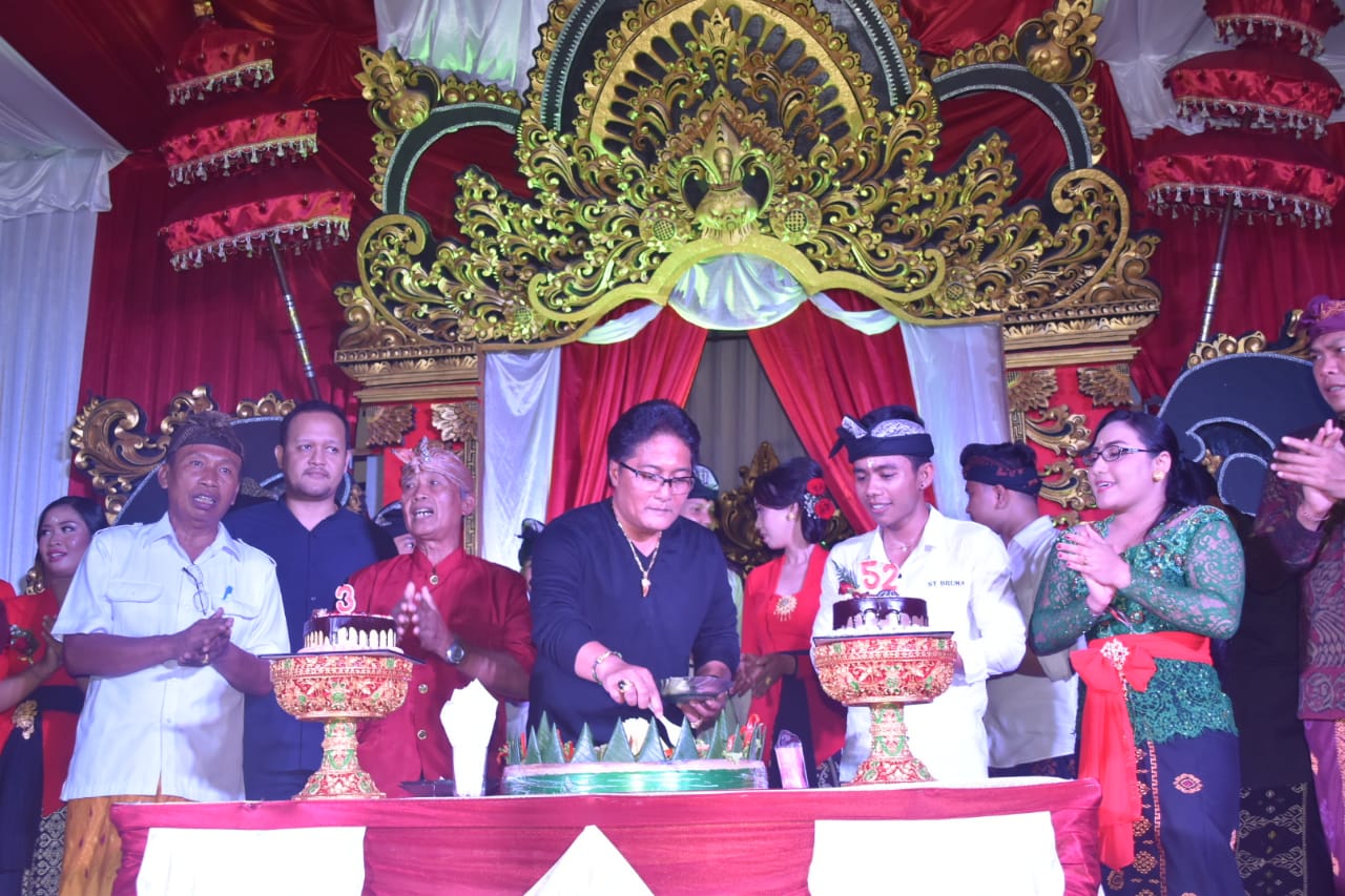Bupati Giri Prasta Hadiri HUT ke-52 ST Bruma Sekaa Teruna Jangan Berpikir Kerja tapi Ciptakan Peluang Kerja