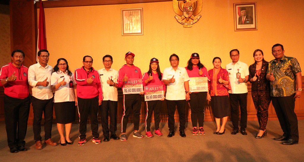 Sukses Pertahankan Juara Umum Porprov, Kontingen Badung Diguyur Bonus