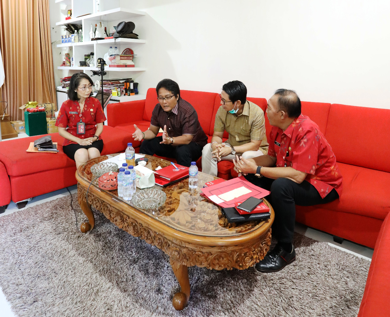 Terkait dengan LKPD Tahun Anggaran 2019, Bupati Giri Prasta Melaksanakan Rapat Teleconference dengan Kepala BPK RI Perwakilan Prov Bali