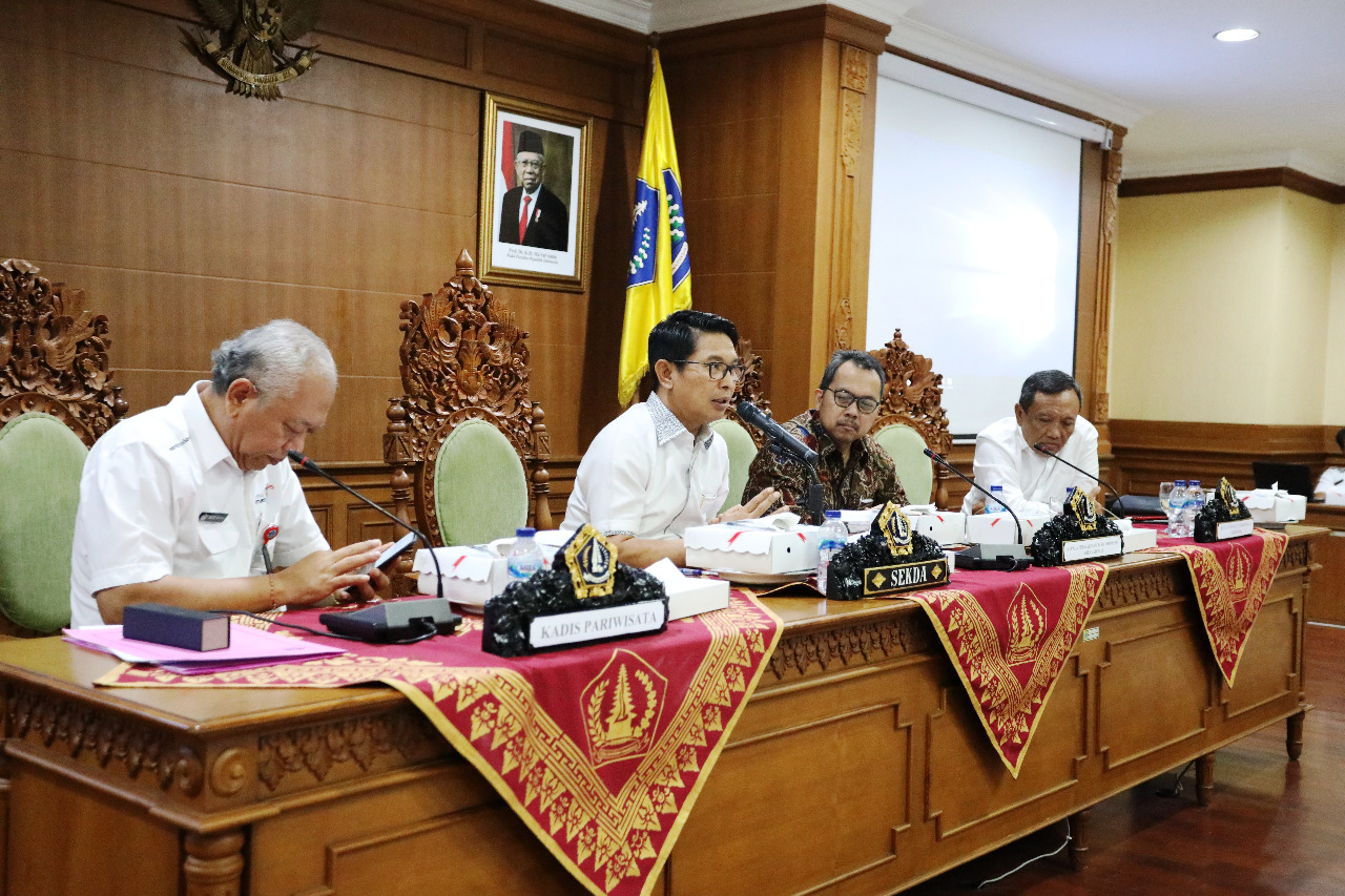 Sikapi Virus Corona, Pemkab Badung dan Komponen Pariwisata Lakukan Koordinasi  Sekda : Pastikan Penanganan Dilakukan Profesional Sesuai Standar WHO