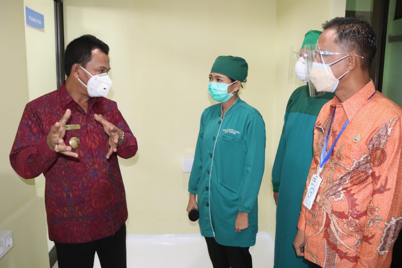 Pjs Bupati Badung Tinjau Kesiapan Laboratorium PCR RSD Mangusada, Siap Diuji Coba 17 Oktober 2020