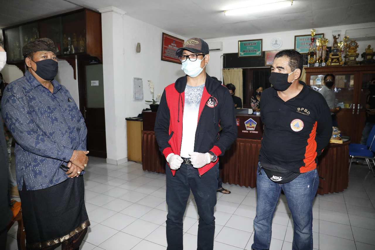 Tinjau Posko Gotong Royong Penanganan Covid-19 di Kuta Utara, Wabup Suiasa Ajak Petugas Awasi Mobilitas Penduduk Dari Luar Daerah