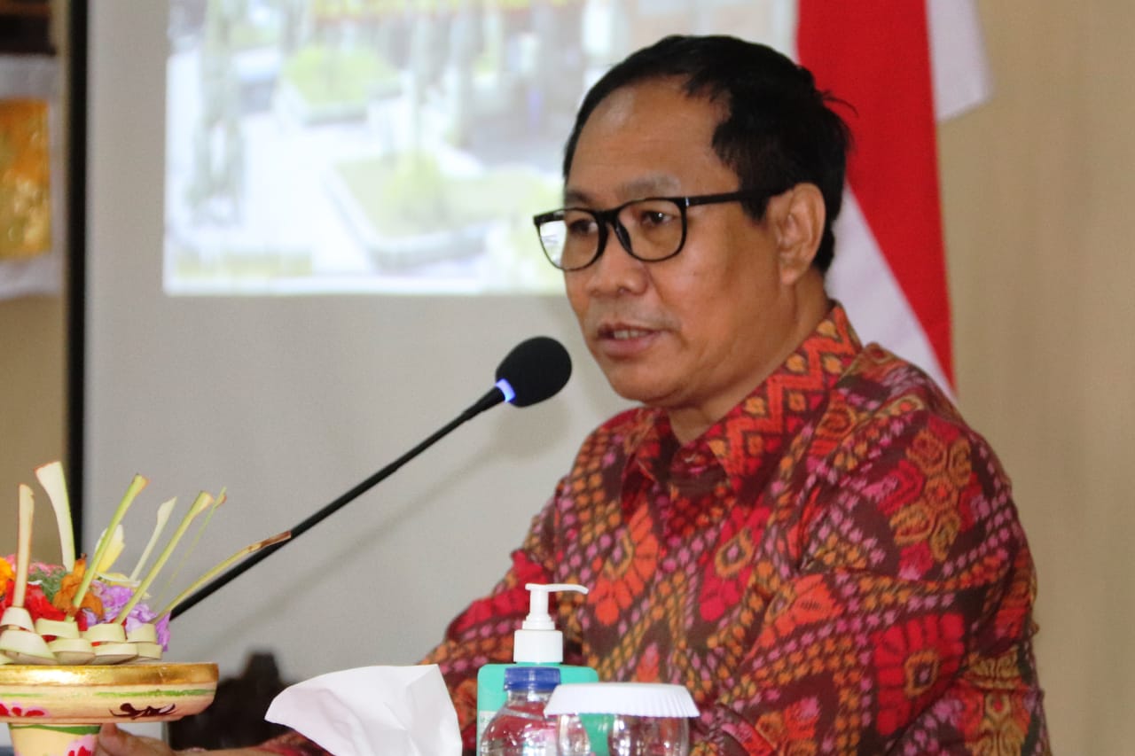 Wabup Suiasa Ajak Masyarakat Lakukan Gerakan Bersama Disiplin Prokes