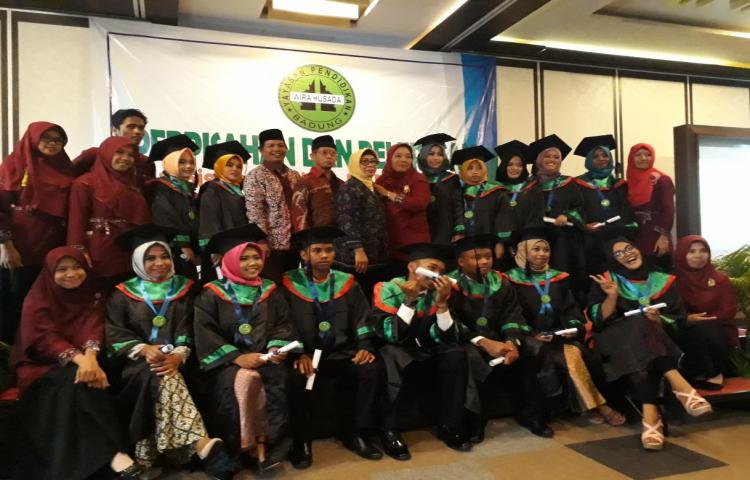Pelepasan Siswa dan Buka Puasa Bersama Yayasan Wirahusada