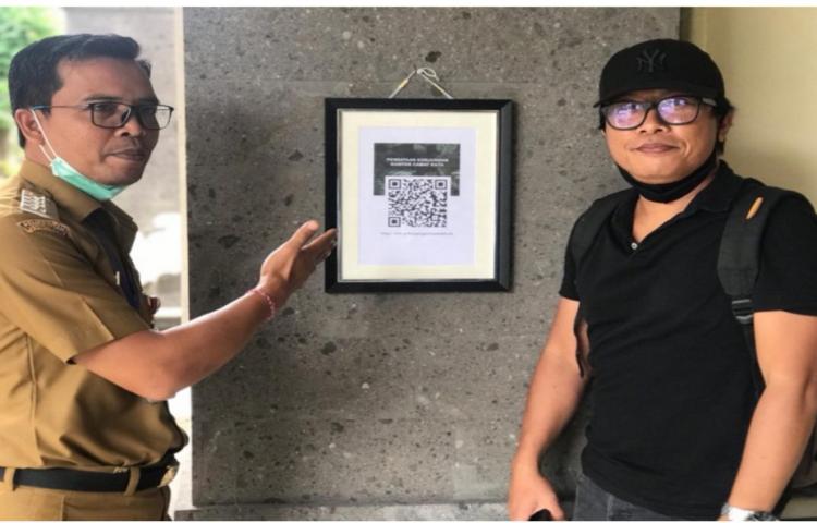 Kantor Camat Kuta kini dilengkapi dengan sistem buku tamu digital berbasis QR Code