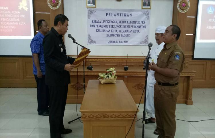 Pelantikan Kepala Lingkungan, Ketua Kelompok PKK dan Pengurus PKK Lingkungan Pengabetan