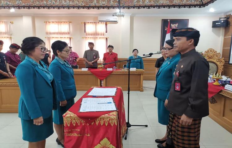 Pelantikan Ketua Tim Penggerak PKK Kecamatan Kuta
