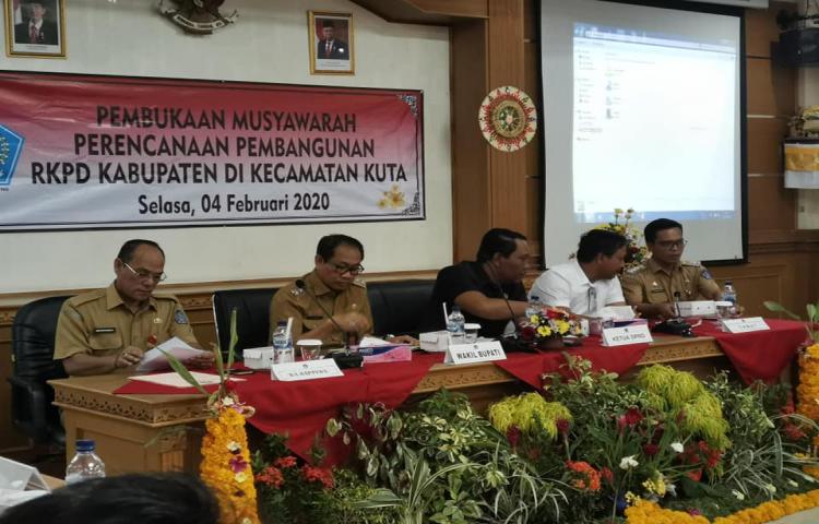 Pembukaan Musyawarah Perencanaan Pembangunan RKPD Kabupaten di Kecamatan Kuta.