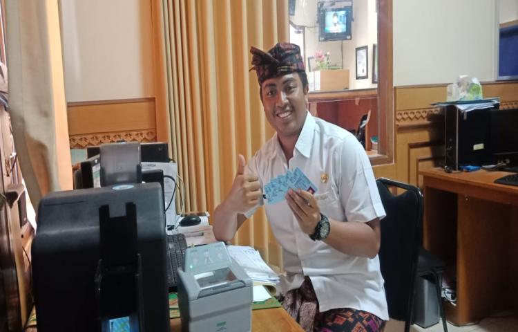 Pencetakan KTP-EL di Kecamatan Kuta