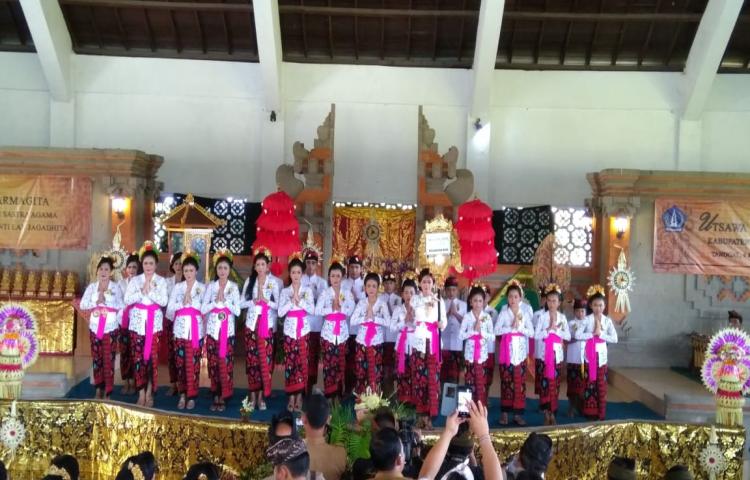 Utsawa Dharma Gita Duta Kecamatn Kuta