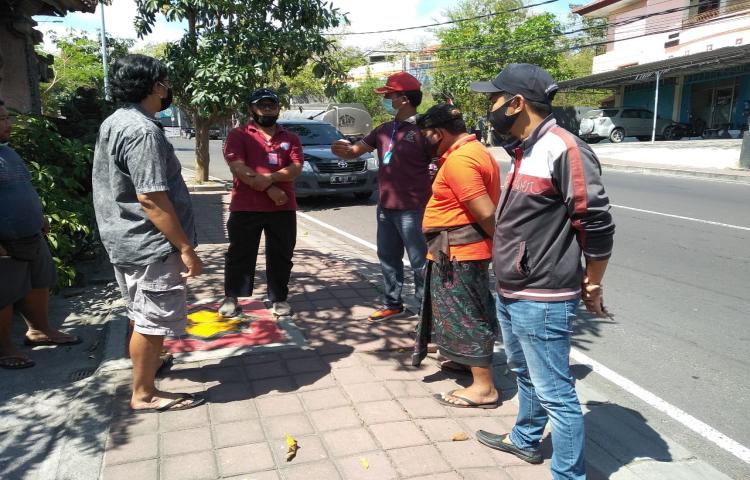 Kecamatan Kuta Selatan bersama Tim PDAM Kab. Badung Check Lokasi Terkait Pengaduan Masyarakat Tentang Saluran Pipa PDAM