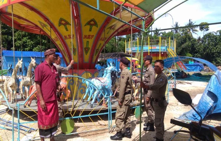 Pasar Malam Di Mambal Di Sambangi SatpolPP