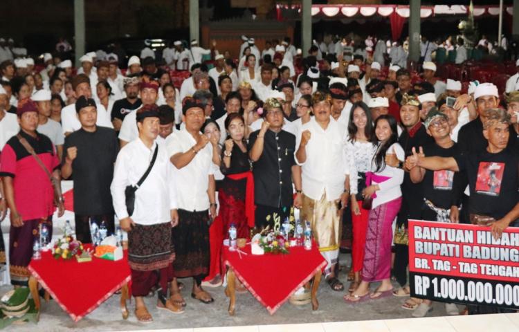 "Badung Angelus Buana"  Desa Adat Poh Gading Terima Hibah 3 M dari Badung