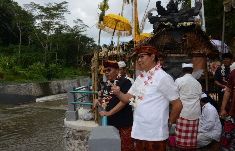 Bendungan Subak Sengempel dan Subak Citra Diplaspas