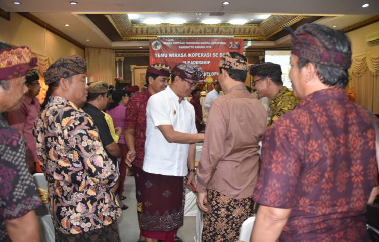 Buka Temu Wirasa Koperasi Se-Badung