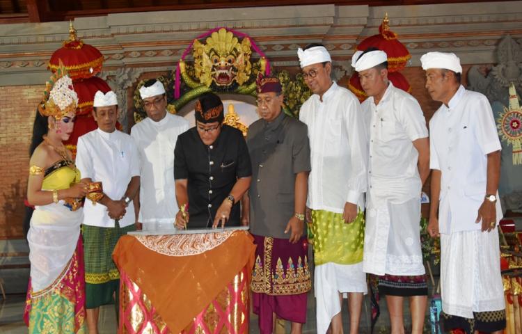 Bupati Badung Hadiri Pemelaspas Wantilan Pura Dalem Gede Desa Adat Dalung