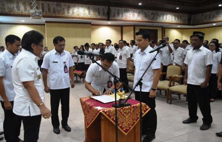 Bupati Badung Lantik BPD Periode 2019-2025