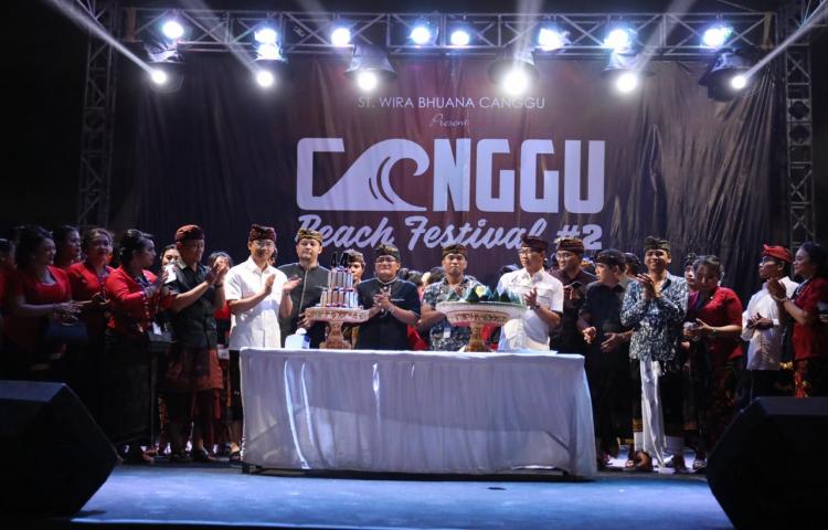 Bupati Buka Canggu Beach Festival Rangkaian HUT ST Wira Bhuana ke-44 Banjar Canggu