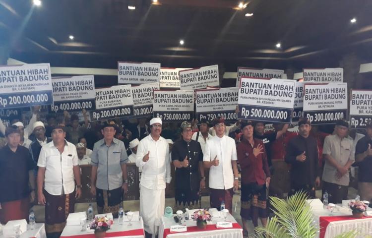 Bupati Giri Prasta Gelontor Rp 8,2 Miliar Hibah di Canggu Penerima Hibah Diimbau Gunakan Dana Sesuai Peruntukan