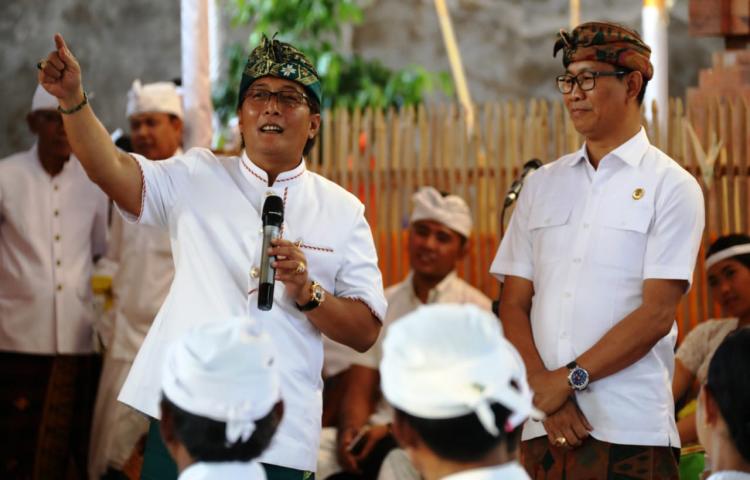 Desa Adat Kwanji Gelar Karya Pitra Dan Manusa Yadnya