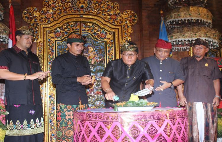 HUT Ke 66 ST Dipa Mandala Banjar Ubung, Kelurahan Sempidi, Bupati Apresiasi Komitmen Sempidi Kwanji Bersatu