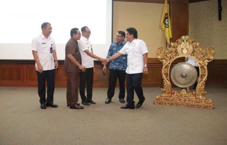Konsultasi Publik Ranperda Penanaman Modal Badung  Bupati Ingin Berinvestasi di Luar Negeri