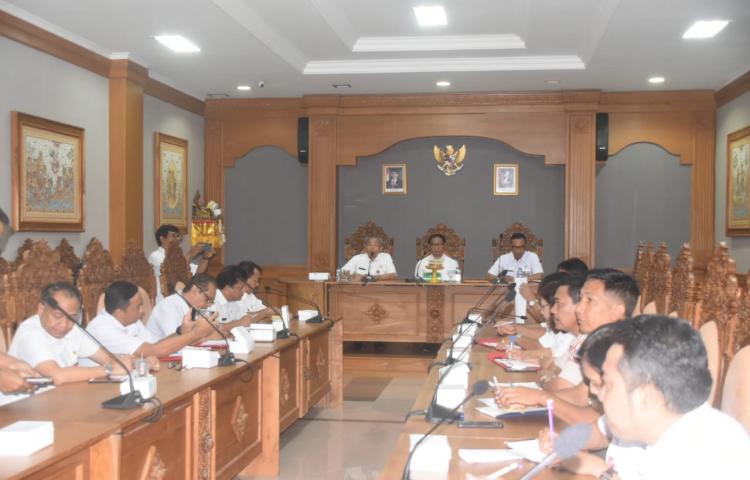Pemkab Badung Bentuk Tim Penanganan Penyakit Babi