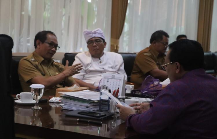 Rapat Percepat Proyek Pembangunan PSEL di TPA Suwung