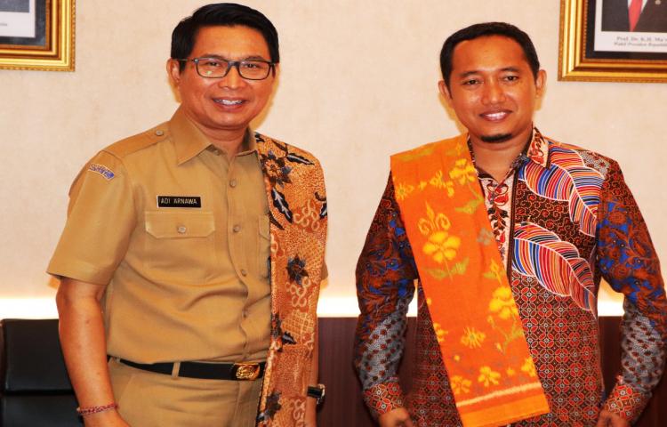 Sekda Badung Adi Arnawa Terima Kunja Kabupaten Pamekasan Madura