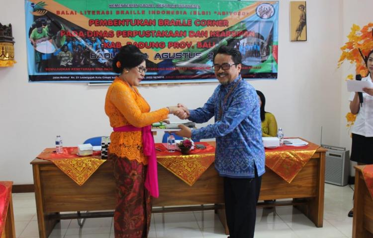 Sosialisasi Braille Corner   Dinas Perpustakaan dan Kearsipan Badung Siapkan Layanan bagi Penyandang Tuna Netra